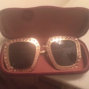 Gucci sunglasses